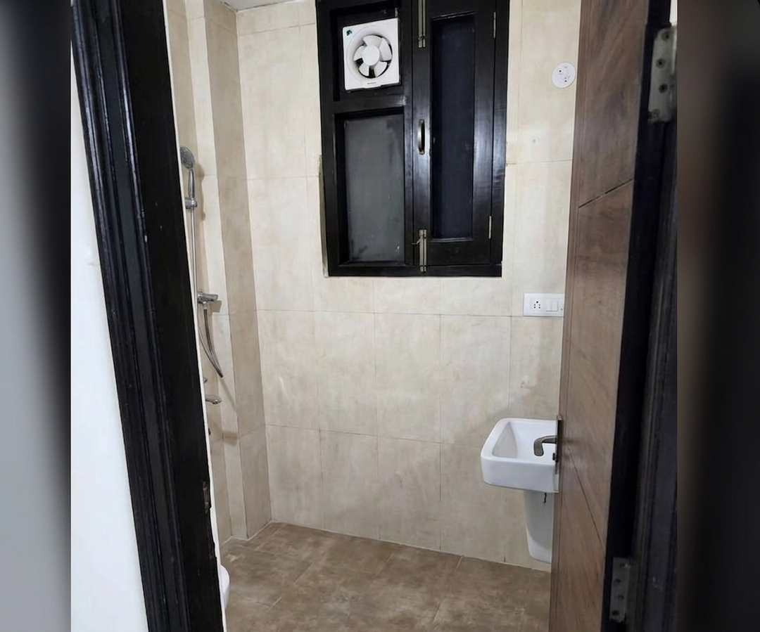 Studio Apartment 1 BHK flat in Gillco Palms, Sector 115 photo 3